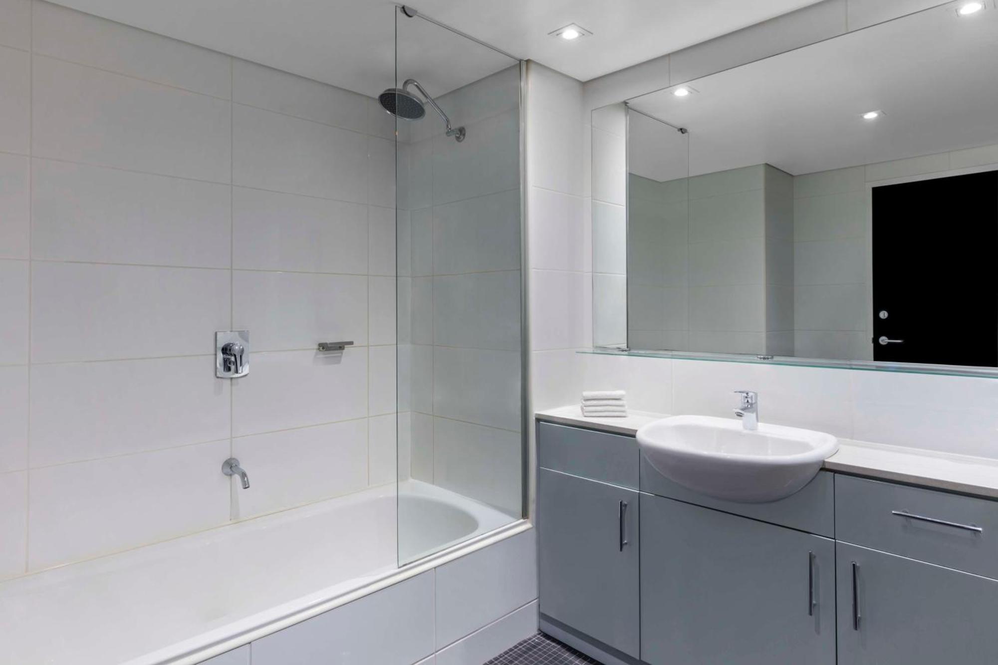 Adina Apartment Hotel Perth Esterno foto