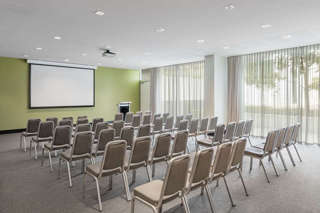 Adina Apartment Hotel Perth Servizi foto