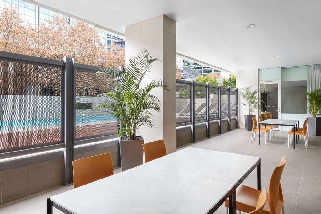 Adina Apartment Hotel Perth Servizi foto