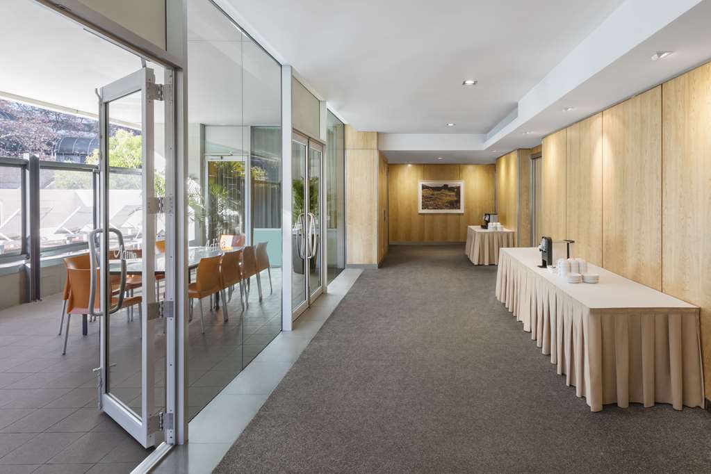 Adina Apartment Hotel Perth Servizi foto